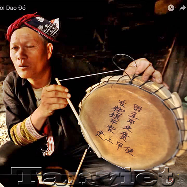 thợ làm trống dao đỏ
